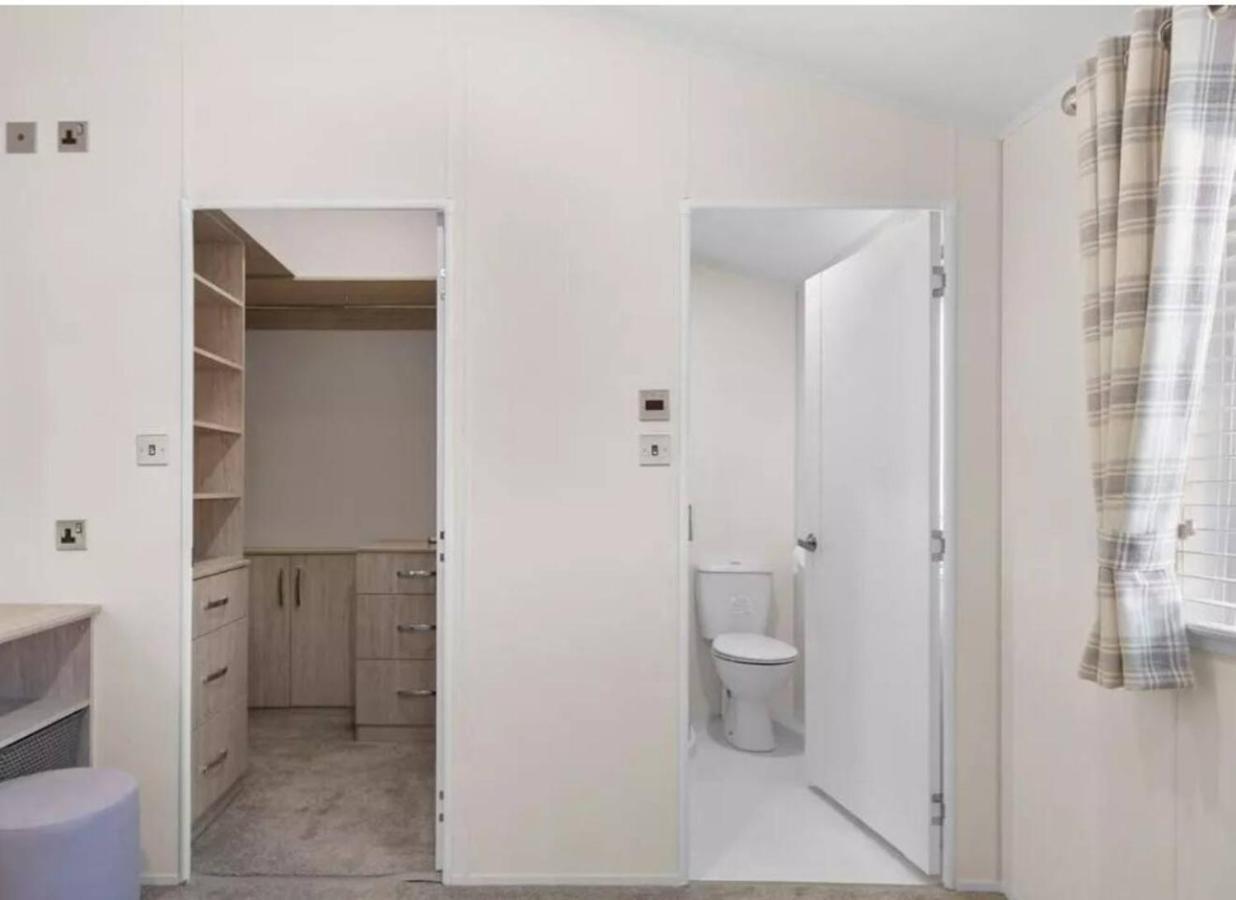 Rivers Edge دولار المظهر الخارجي الصورة